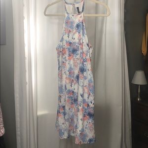 Never worn, beautiful floral dress